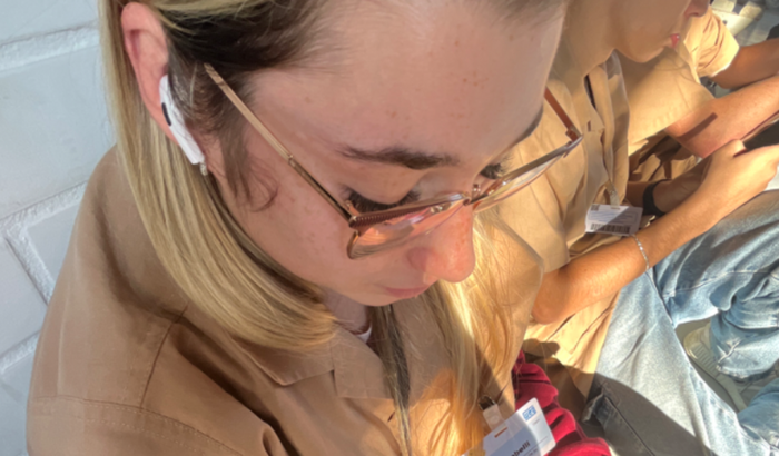 Deixe a isa feliz com um livro 