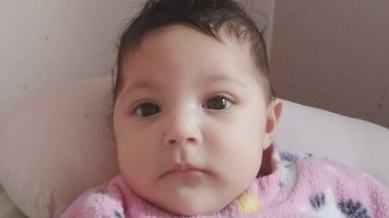 Ajude a pequena Helena 