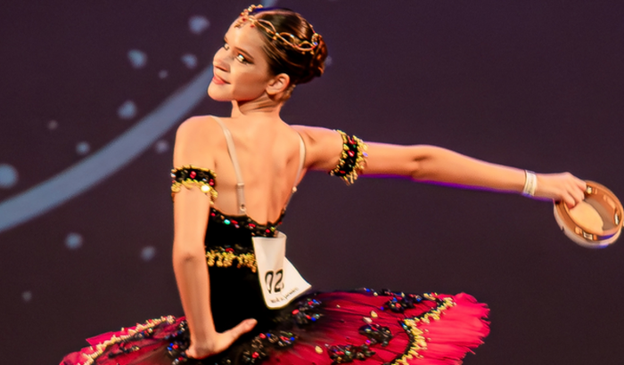 Apoie uma bailarina nessa grande oportunidade 