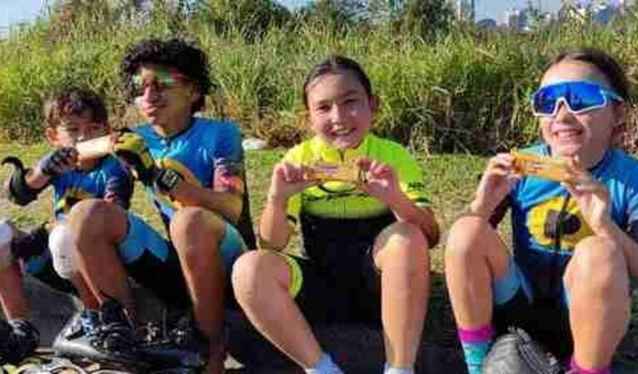 Ajude as crianças da Equipe de patinação a participar da competição em Brasília em julho