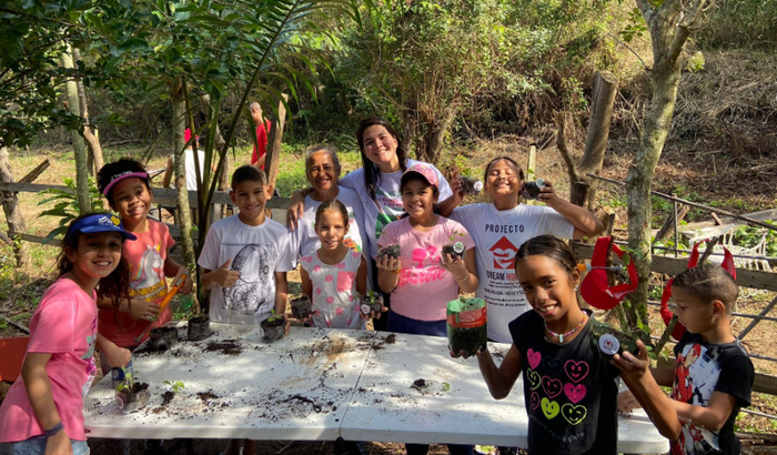 Parquinho no telhado verde agroecologico 🌻