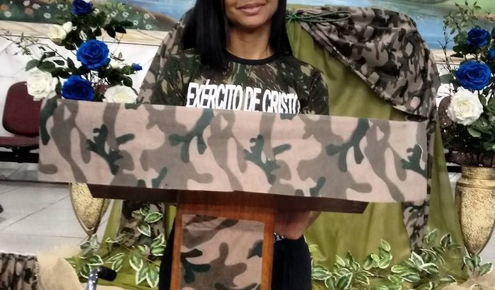 AJUDE A TRANSFORMAR MINHA VIDA