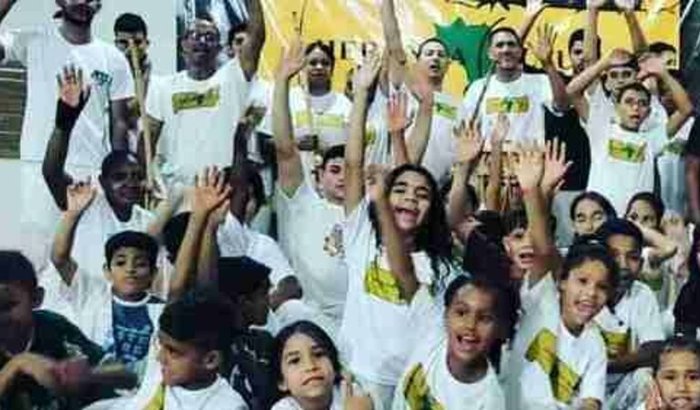 Instituto herança cultural, capoeira ensina valores !