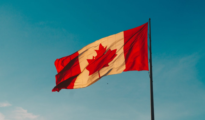 Ajuda para intercâmbio - Luis no Canadá!