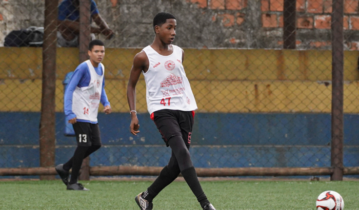 Ajuda pra pagar o campeonato no interior 