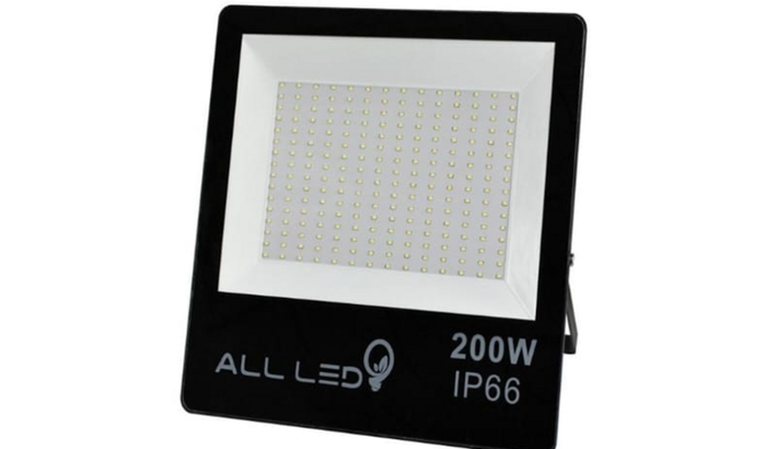 Ação social Iluminação quadras de tênis públicas de Jaguariúna.