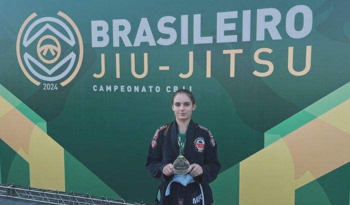 Ajude a realizar o sonho de lutar o mundial