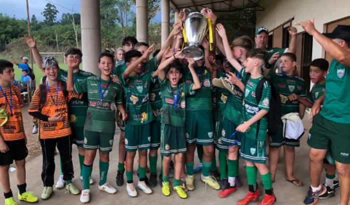 comprar uniforme e mensalidade do guynther (futebol)