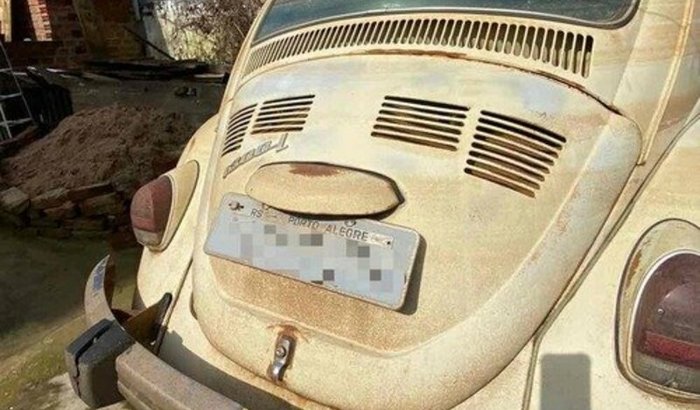 Fusca 77 inundado: resgate de memórias para meu pai