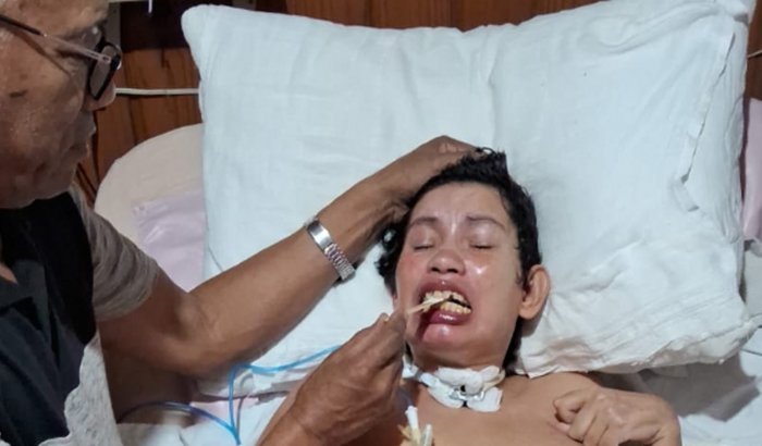 Ajuda para manter viva a Jordana