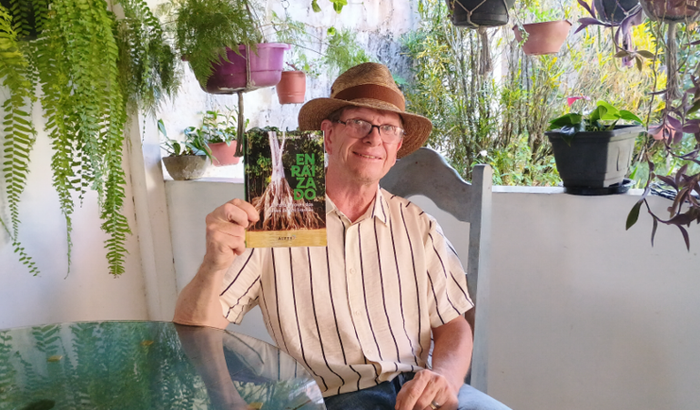 Pagar o editor e produçāo de livros