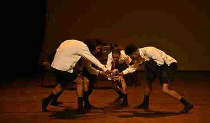 CIA DE DANÇA LUAN ISALTINO - APLAUSOS FESTIVAL - SP 