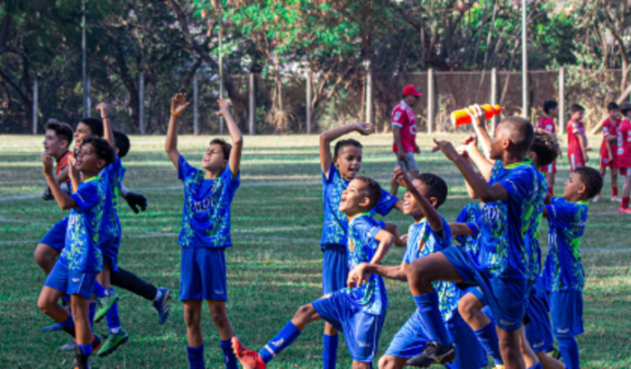 Apoie o sonho das nossas crianças - Rumo a Ronaldo League!