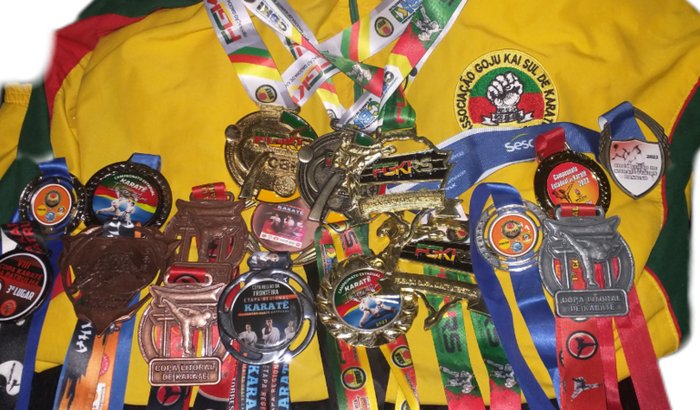 Mundial de karate 2025, conto com sua ajuda