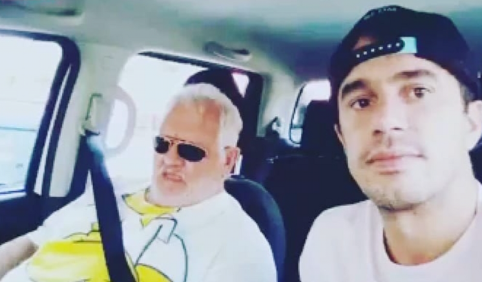 Tri-pé com redlight 