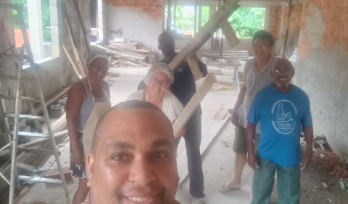 Criação de espaço de ajuda para a comunidade
