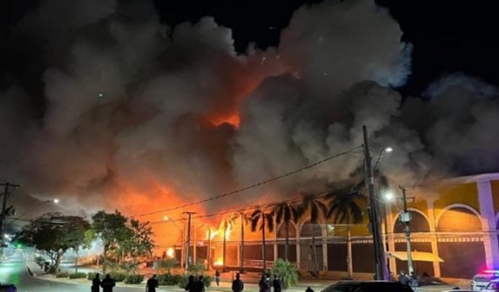 JUNTOS SOMOS MAIS FORTES