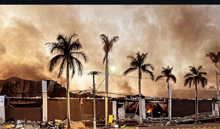 Ajuda para recomeçar a loja Thaís Acessórios Box561