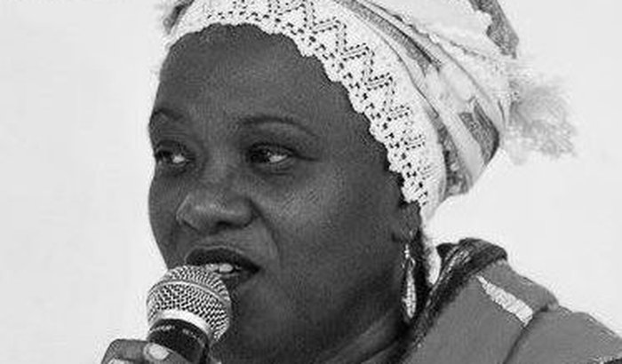 Ajude na reconstrução do nosso muro derrubado pelas chuvas!