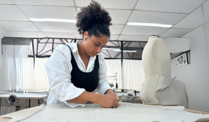 Ajude a realizar o sonho de estudar moda em Milão na Nuova Accademia di Belle Arti