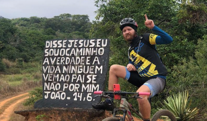 Para q eu possa trocar a minha bike para poder disputar  campeonatos de mountain bike 