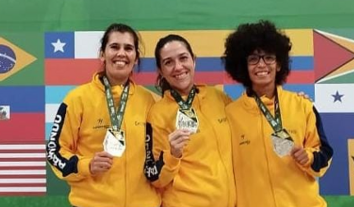 Ajude o Trio Brasileiro a conquistar o Campeonato Mundial de Taekwondo (Poomsae) de Hong Kong