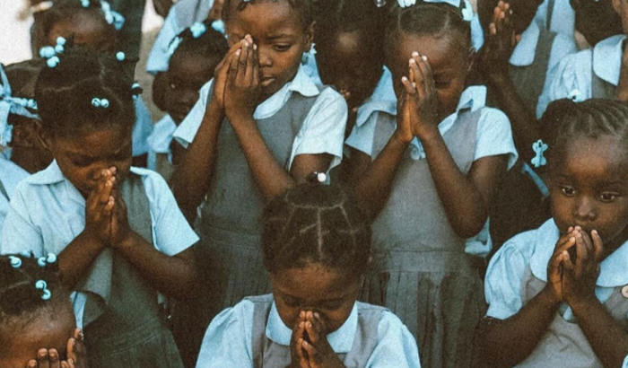 Minha missão no Haiti - Preciso da sua ajuda para ajudar a transformar a vida de crianças no Haiti.