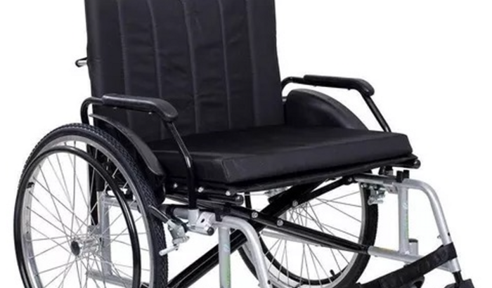 Cadeira de rodas para obesos