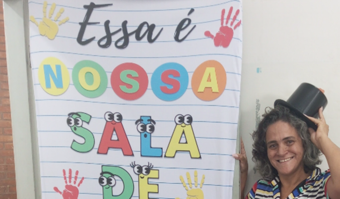 Criança carente e Cinema na escola.