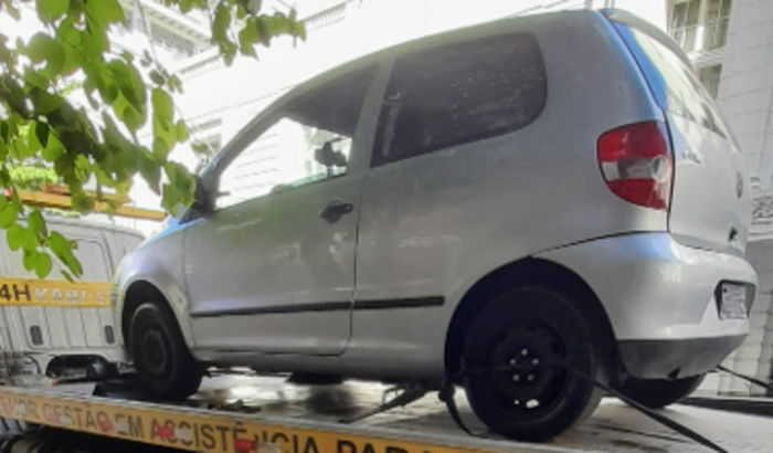 Ajude a recuperar nosso carro!