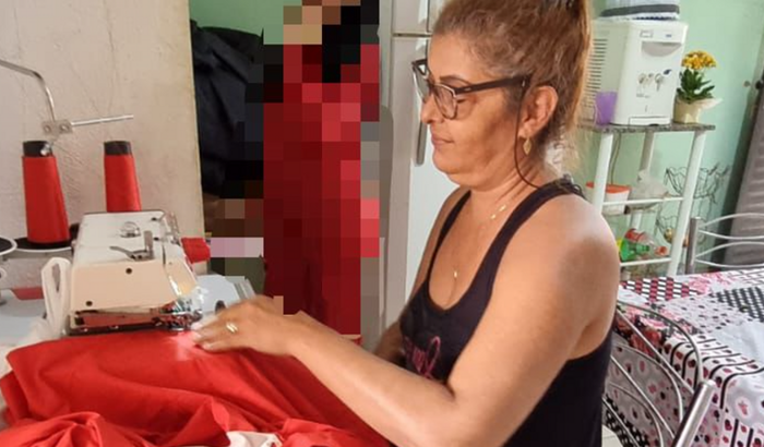 Oficina de costura da Antônia 