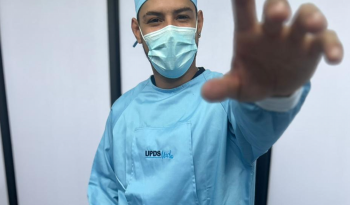 Ajudar a me forma no curso de medicina.