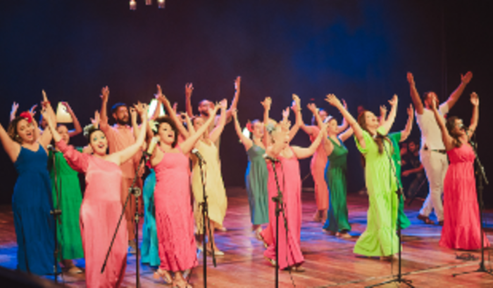 Ajude O Curió a cantar pelo Brasil!