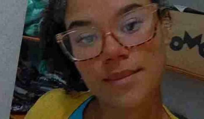 Me ajuda por favor 🙏