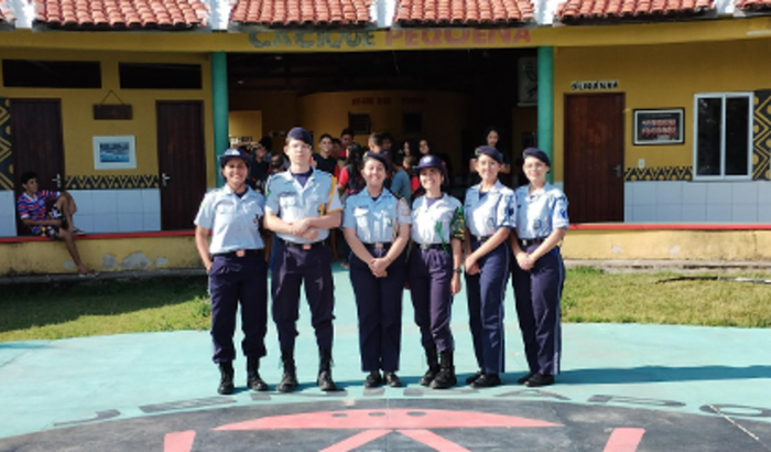 ARRECADAÇÃO SOLIDÁRIA: EQUIPE JENIPAPO-KANINDÉ
