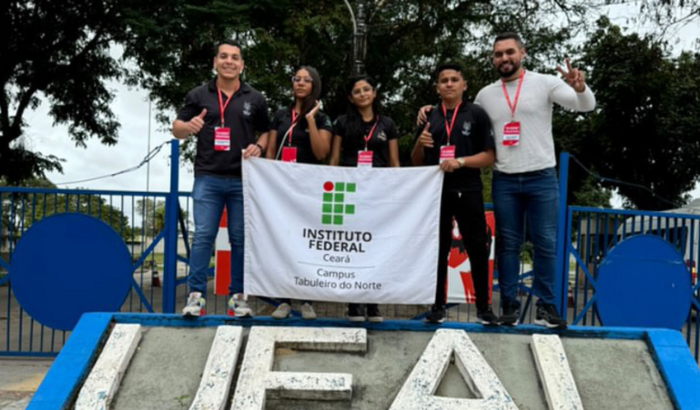 Ajude o Projeto Jaguar Rocket