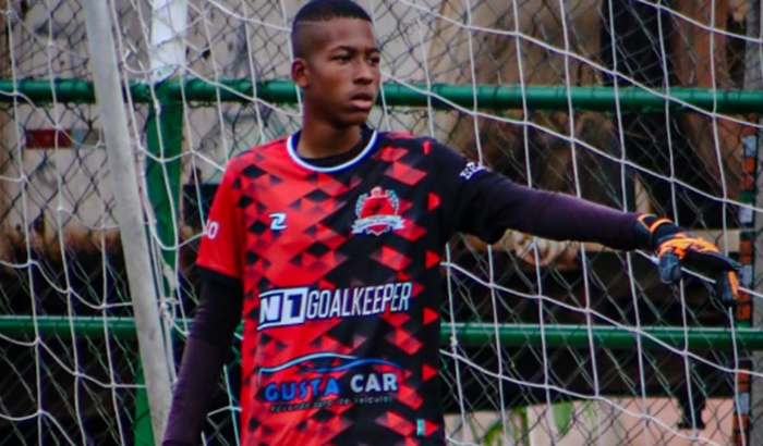 Teste de futebol Argentina ( Clube Lanus)