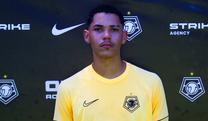 Recebi uma oportunidade de jogar em Portugal 