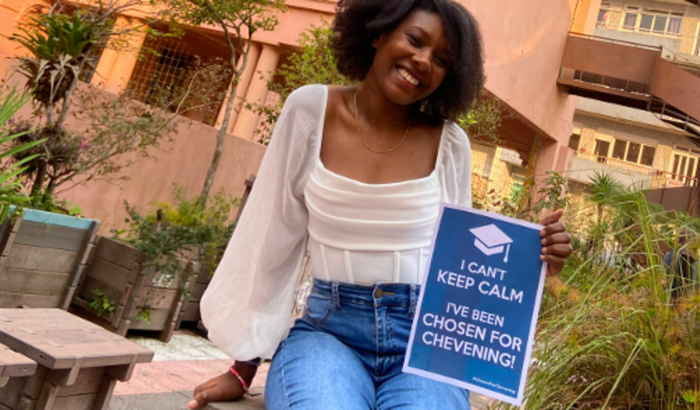 Ajude a Bia a Estudar no Reino Unido com uma Bolsa Chevening!