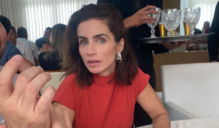 Tire a Nayana da roça