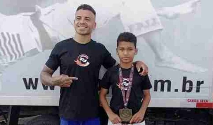 Ajuda para mim estar competindo campeonato de jiu jitsu mundial final de ano 