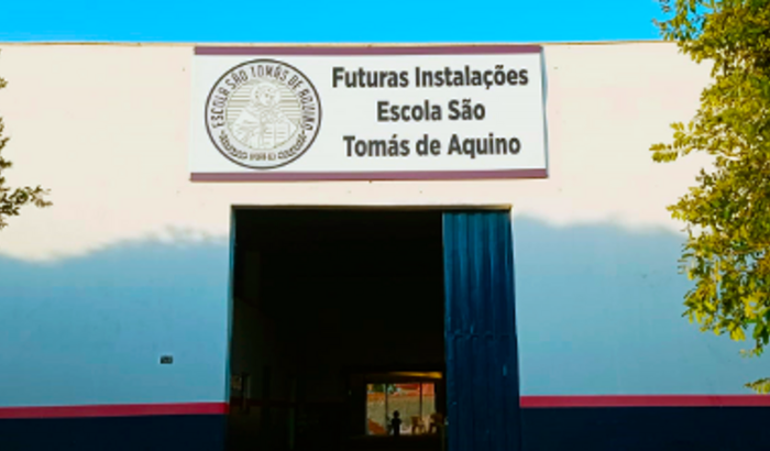 CONTRUÇÃO DA ESCOLA SÃO TOMAS DE AQUINO EM IPORÁ - GO