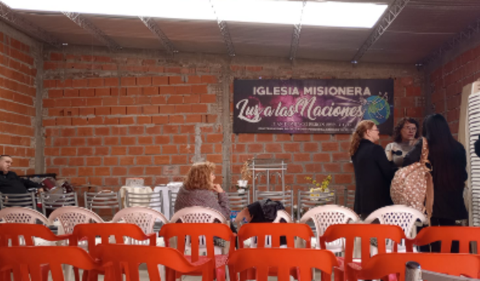 Iglesia Misionera "Luz a las naciones"