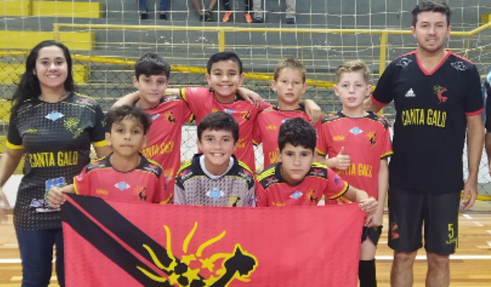 Ajude a Escolinha Canta Galo Futebol Clube