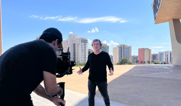 Brevê – um livro de poemas breves