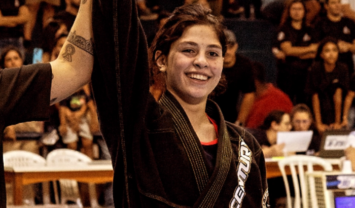 Ajude a Hanna a ir pro mundial de Jiu-jitsu