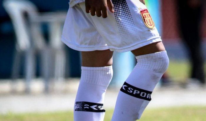 Fui chamado para um clube em São Paulo. Vocês podem mim ajudar a ir 