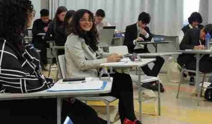 Ajude a Grazi a ir pra Oxford, Nova York e Washington!!!!