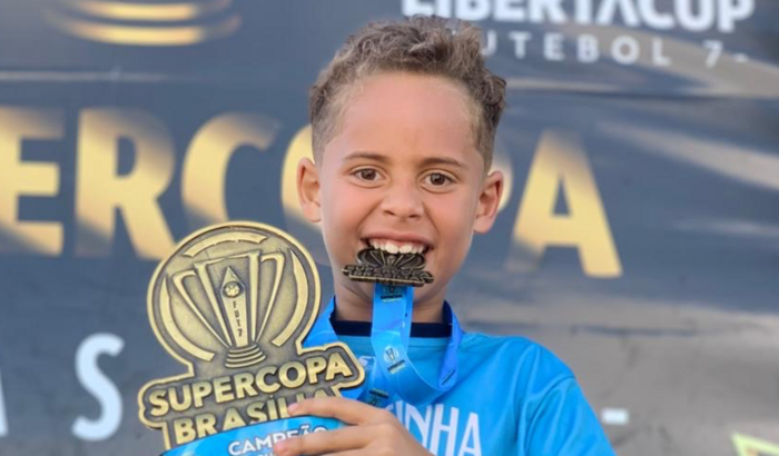 Batatinha e o sonho de ser jogador profissional