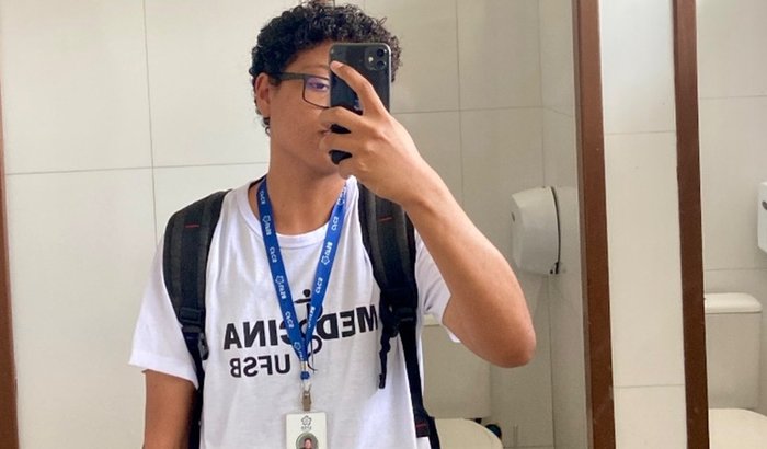 Ajude um Estudante de Medicina a Continuar Lutando pelo Sonho!
